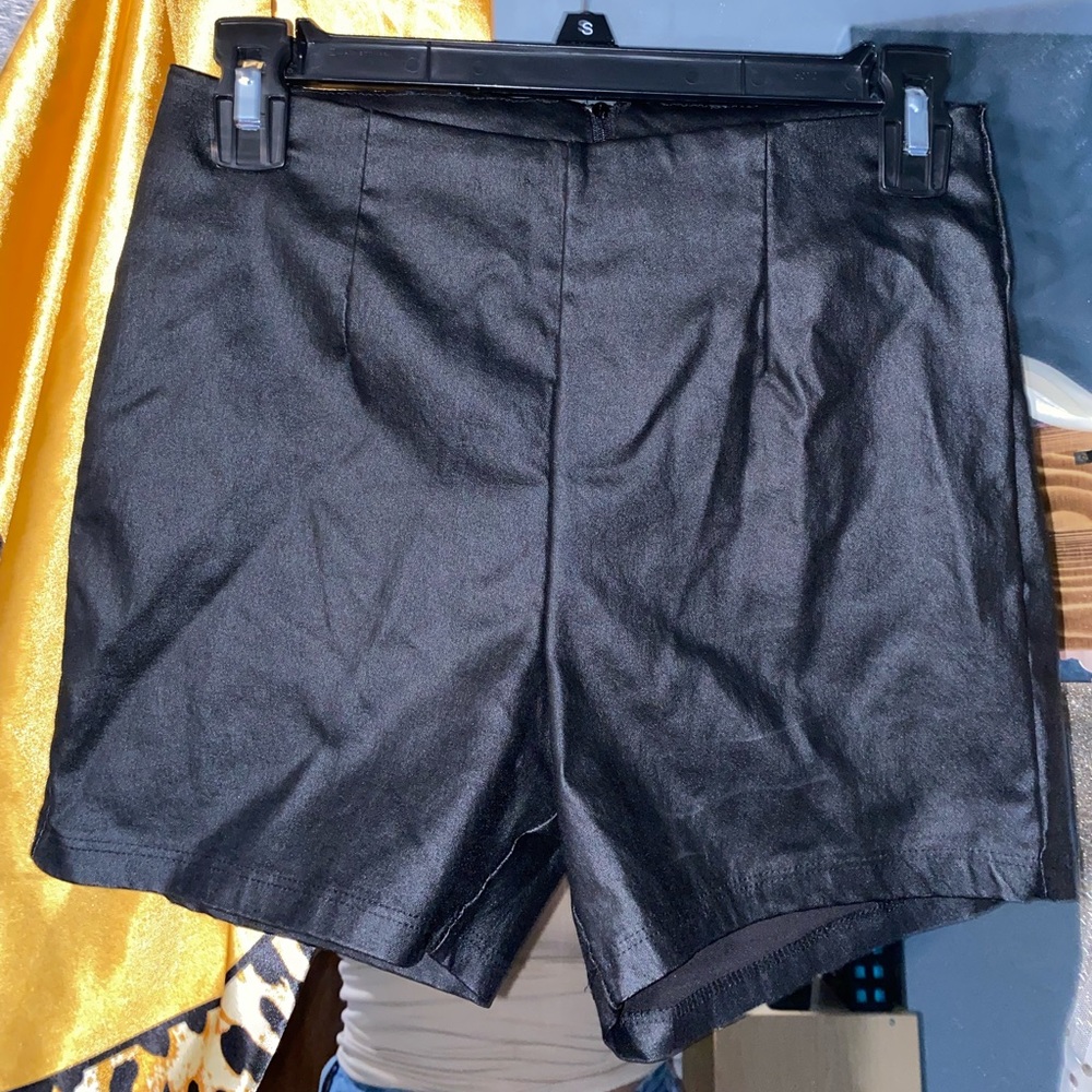 Black leather shorts w/ zipper in the back!